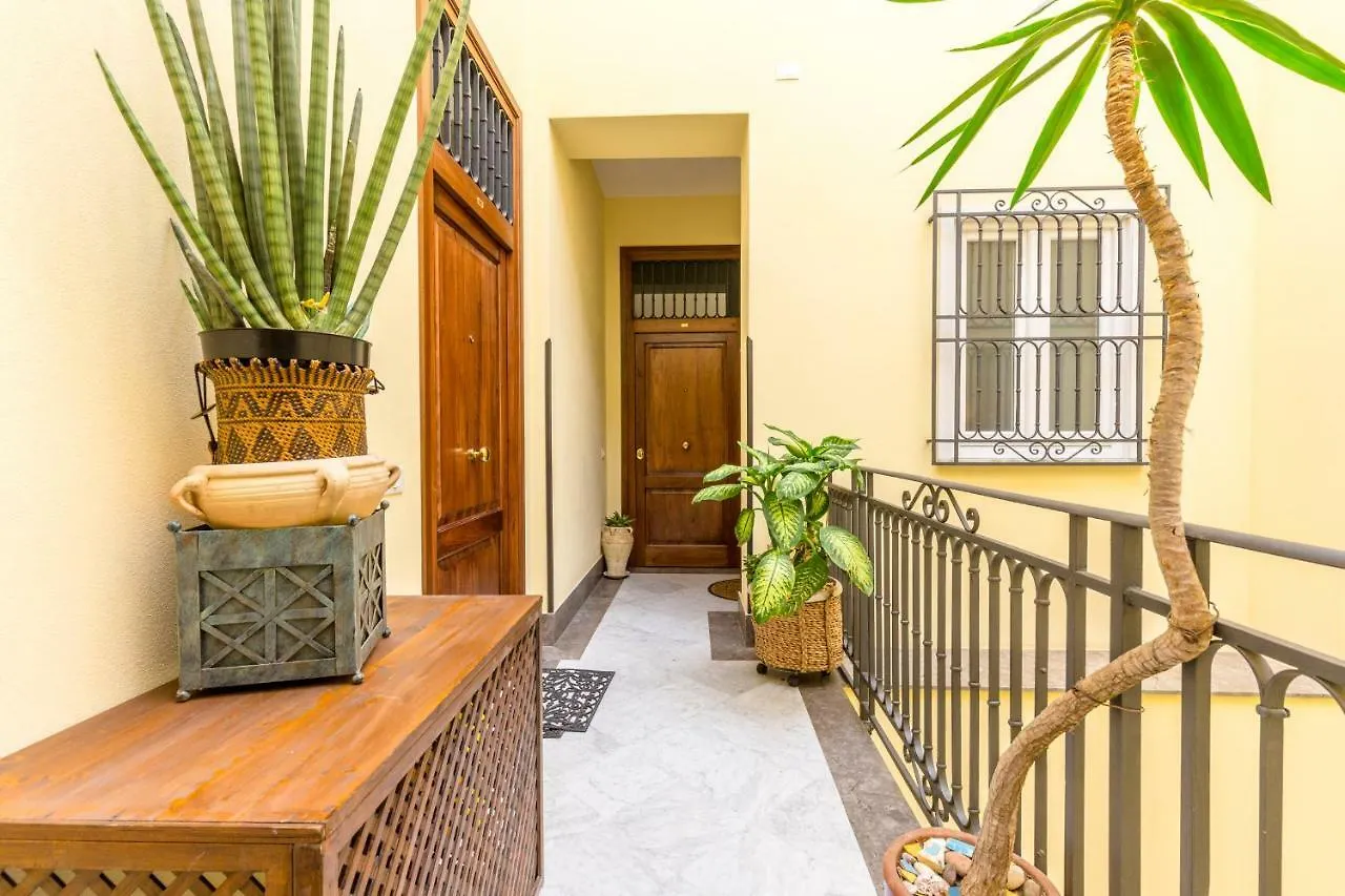 Holiday home Casa Carlotta Hotel Palermo Italy